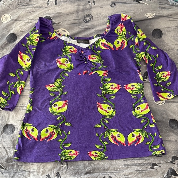 PINUP GIRL CLOTHING PUG KAYLA 3/4 SLEEVE VENUS FLYTRAP TOP SZ XL - Picture 2 of 9